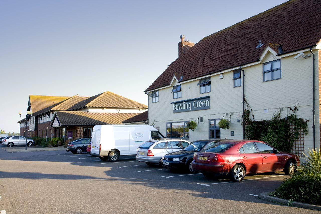 Premier Inn クラクトン・オン・シー エクステリア 写真